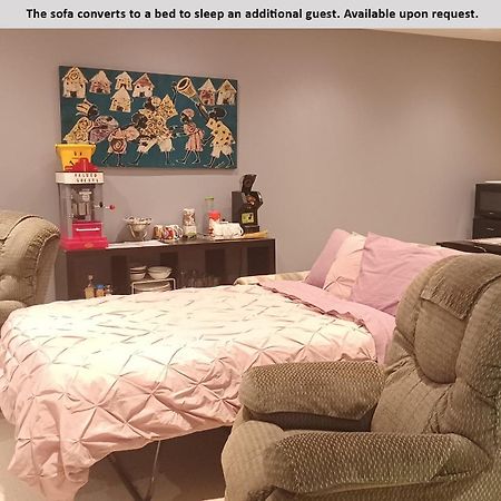 680 Sq Ft Private Space With Ensuite Bathroom カルガリー 部屋 写真